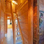 Apartment In Near Slopes