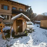 In Near Slopes Apartment *