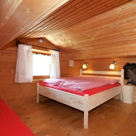 Apartment Gipfelstuermer Directly On The Slope Hochfugen
