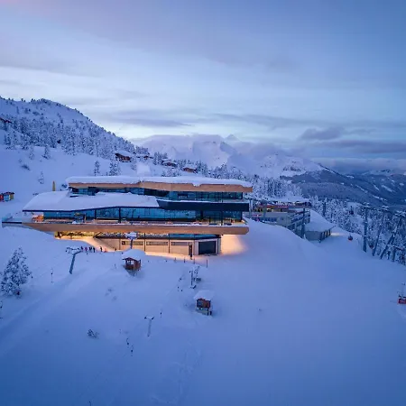 Gipfelstuermer Directly On The Slope Apartment Hochfugen