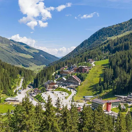 Apartman Gipfelstuermer Directly On The Slope Hochfugen