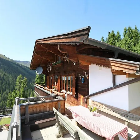 In Near Slopes Daire Hochfugen